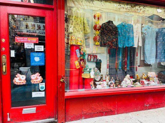Ting's Gift Shop by null