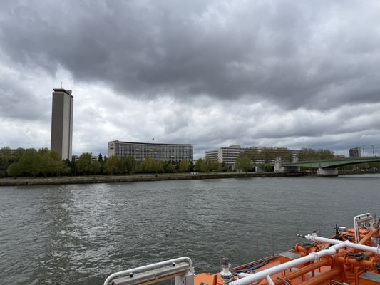 Seine by null