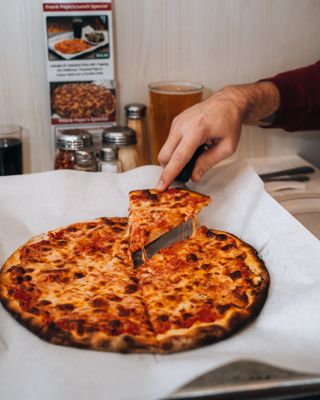 Frank Pepe Pizzeria Napoletana by null