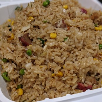 Rainbow Cafe - Fried rice - Cafes Near Me - Kailua Kona, Hawaii