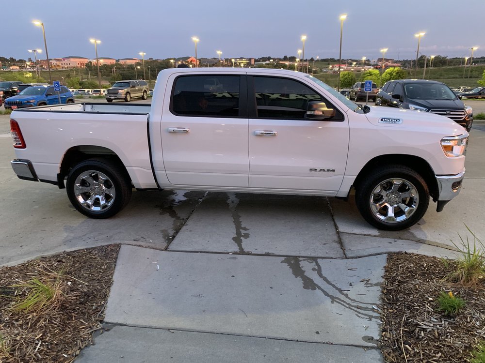 EDWARDS CHRYSLER DODGE JEEP RAM OMAHA 16 Photos & 113 Reviews