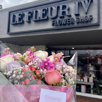 Le Fleur IV - Florists Near Me - Costa Mesa, California