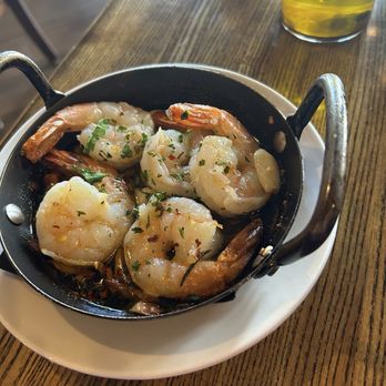 Guido's Pizzeria & Tapas - Gambia - Italian Near Me - Saint Louis, Missouri Guido's Pizzeria & Tapas - Gambia - Italian Near Me - Saint Louis, Missouri