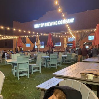 Big Top Brewing - Outside area is huge and full of seating - Breweries Near Me - Sarasota, Florida