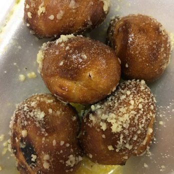 Friend's Pizza - Garlic Knots - Pizza Near Me - Fort Myers, Florida