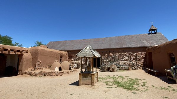 El Rancho de las Golondrinas by null