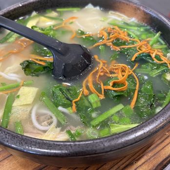 Yunnan Restaurant - Stew Chicken&Cordyceps Flowers Noodle Soup - Chinese Near Me - Oak Park, California Yunnan Restaurant - Stew Chicken&Cordyceps Flowers Noodle Soup - Chinese Near Me - Oak Park, California