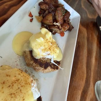 Novellus - Crab cakes benedict. - New American Near Me - Saint Charles, Missouri
