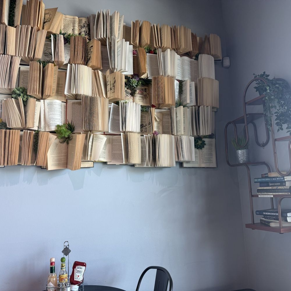 Thanks A Brunch - Gilbert - Decor - Burgers Near Me - Gilbert, Arizona Thanks A Brunch - Gilbert - Decor - Burgers Near Me - Gilbert, Arizona