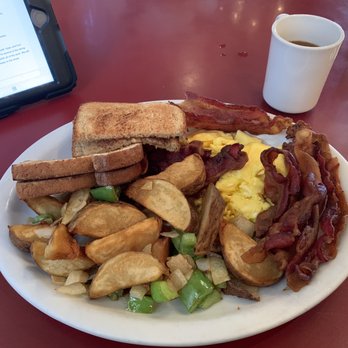 Copper Skillet - Bacon & eggs w/xtra bacon - Breakfast & Brunch Near Me - Martinez, California Copper Skillet - Bacon & eggs w/xtra bacon - Breakfast & Brunch Near Me - Martinez, California