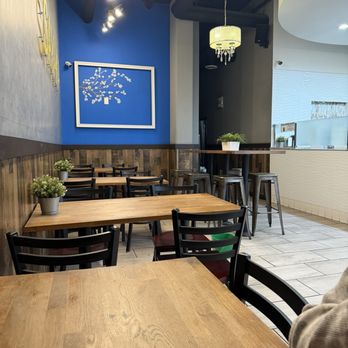 Sayaka Tea - Seating Area - Bubble Tea Near Me - San Diego, California Sayaka Tea - Seating Area - Bubble Tea Near Me - San Diego, California