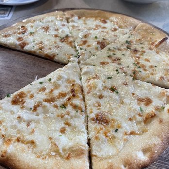 Toscano - Four cheese pizza - Italian Near Me - Draper, Utah