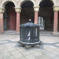 Kreuzgang am Hohen Dom