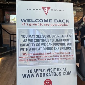 BJ's Restaurant & Brewhouse - Breweries Near Me - Lutz, Florida