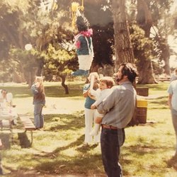 Sherwood Park - Break the pinata