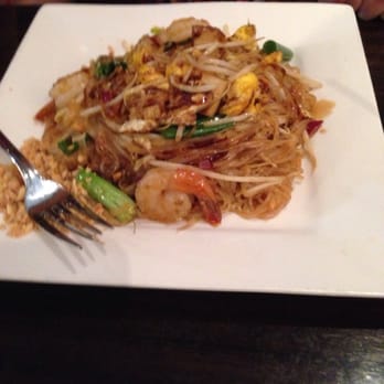 Panisa Thai Dining - Shrimp Pad Thai - Thai Near Me - Burke, Virginia Panisa Thai Dining - Shrimp Pad Thai - Thai Near Me - Burke, Virginia