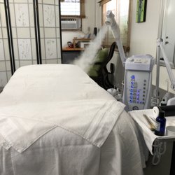 Darlene's - Facial Massage Station with 14 in 1 Facial Steamer on