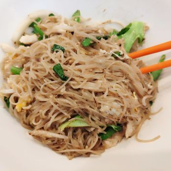Toss Noodle Bar - Chinese sauce, wheat noodle - Asian Fusion Near Me - Berkeley, California Toss Noodle Bar - Chinese sauce, wheat noodle - Asian Fusion Near Me - Berkeley, California