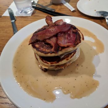 Koko Head Cafe - The Pancakes - Breakfast & Brunch Near Me - Honolulu, Hawaii