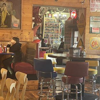 Sparkys BBQ and Espresso - Doorway towards front counter and menu - Burgers Near Me - Hatch, New Mexico
