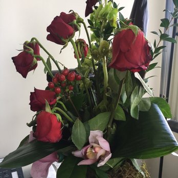 Farrah's Florist - After just five days. Super sad. - Florists Near Me - Santa Monica, California