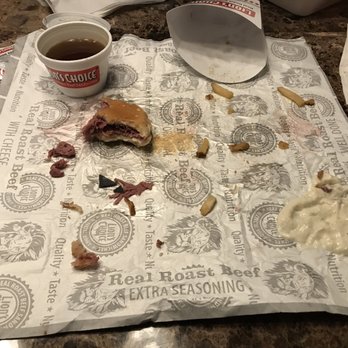 Lion's Choice - O'Fallon MO - Pieces of black plastic in the meat. - Fast Food Near Me - O'fallon, Missouri