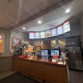 Wendy's - Service counter - Burgers Near Me - Aiea, Hawaii Wendy's - Service counter - Burgers Near Me - Aiea, Hawaii