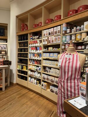 Williams-Sonoma by null