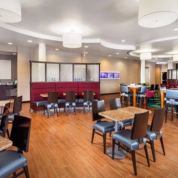 SpringHill Suites by Marriott Modesto - Hotels Near Me - Modesto, California