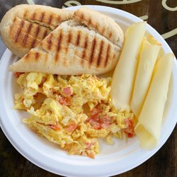 Garage Cafe - Perico eggs breakfast