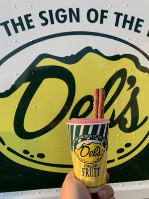 Del's Lemonade by null