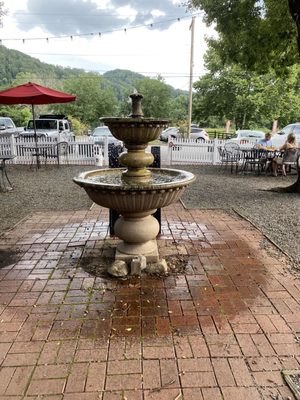 Wild Wolf Brewing Company Updated Covid 19 Hours Services 392 Photos 364 Reviews American Traditional 2461 Rockfish Valley Hwy Nellysford Va Restaurant Reviews Phone Number Menu Yelp