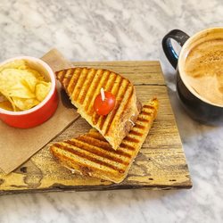 692 Coffee And Bar - Grilled cheese sandwich