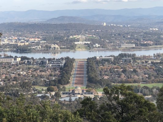 Mount Ainslie Lookout by null