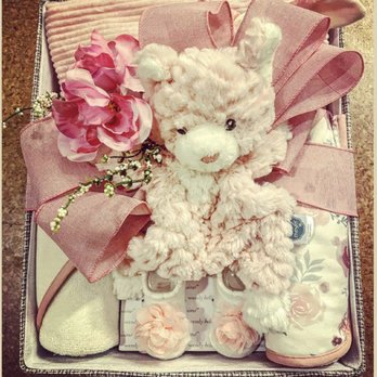 Hollywood Baskets - Welcome Baby Girl - Flowers & Gifts Near Me - Burbank, California Hollywood Baskets - Welcome Baby Girl - Flowers & Gifts Near Me - Burbank, California