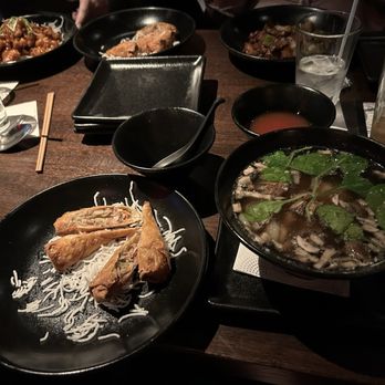 P.F. Chang's - Chinese Near Me - Syracuse, New York