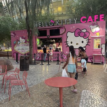 Hello Kitty Cafe - Desserts Near Me - Las Vegas, Nevada