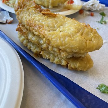 Pier Seafood - Three pieces of fish - Seafood Near Me - Redondo Beach, California