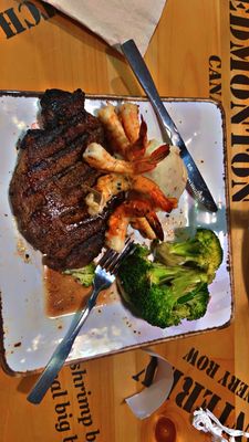 Bubba Gump Shrimp Co. by null