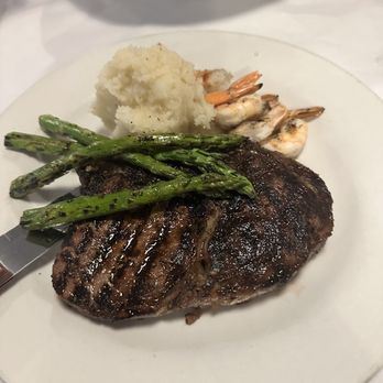 M & J Bistro - New American Near Me - Tracy, California