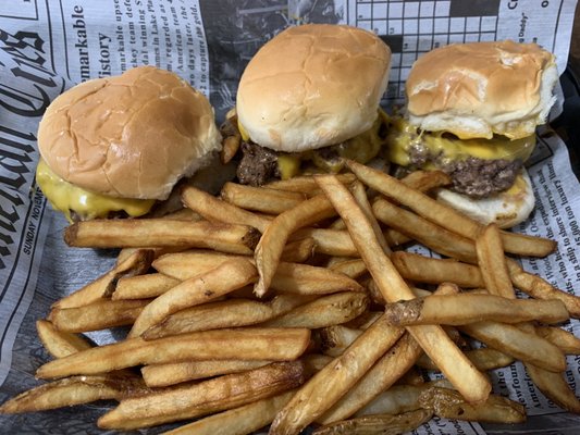 RED WOLFE GRILL - Updated January 2025 - 15 Photos & 19 Reviews - 320