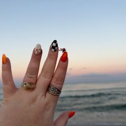 Top Nail Salon