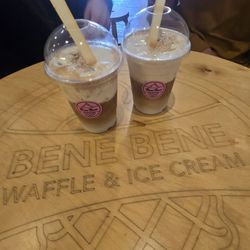 Benebene Waffle & Ice Cream
