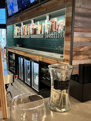 Twisted Vine by null