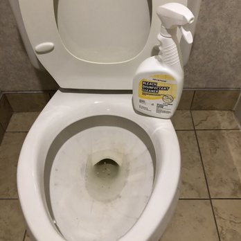Comfort Inn - Filthy toilet with bleach provided to clean my own bathroom. - Hotels Near Me - Fond Du Lac, Wisconsin Comfort Inn - Filthy toilet with bleach provided to clean my own bathroom. - Hotels Near Me - Fond Du Lac, Wisconsin