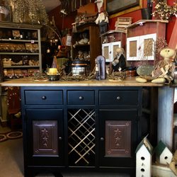 Cash & Carry Furniture