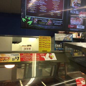 Hucks - Convenience Stores Near Me - Christopher, Illinois