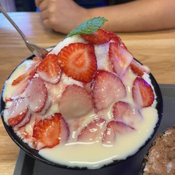BingSoo House - strawberry bingsoo - Shaved Ice Near Me - La Palma, California BingSoo House - strawberry bingsoo - Shaved Ice Near Me - La Palma, California