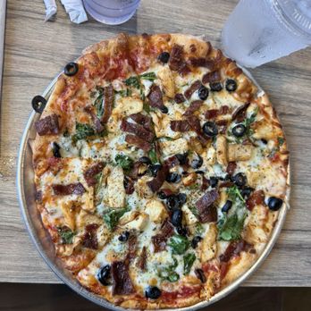 Rock'n Dough Pizza Brewery - 10" Old McDonald (3PD) - Pizza Near Me - Gallatin, Tennessee Rock'n Dough Pizza Brewery - 10" Old McDonald (3PD) - Pizza Near Me - Gallatin, Tennessee