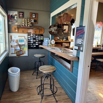 Granola's Coffee House - Inside - Coffee & Tea Near Me - Half Moon Bay, California Granola's Coffee House - Inside - Coffee & Tea Near Me - Half Moon Bay, California